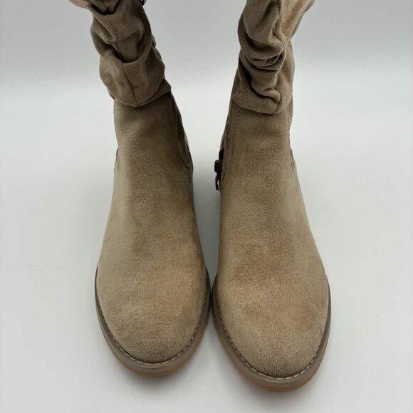 Shoe’N Tale Knee High Boots Khaki Suede Side Zipper Women’s Size 7
